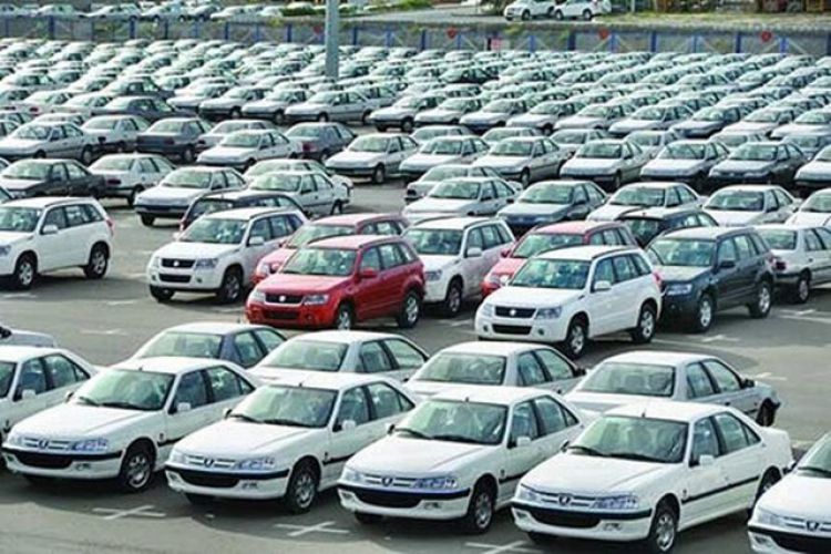 کاهش 35 تا 100 میلیون تومانی قیمت خودرو در بازار