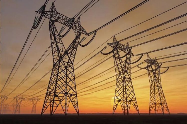  صنعت برق آماده‌باش برای ورود به زمستان؛ سوخت تامین می‌شود؟