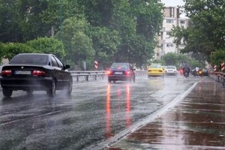 بارش و رعدوبرق در مسیر این استان‌ها