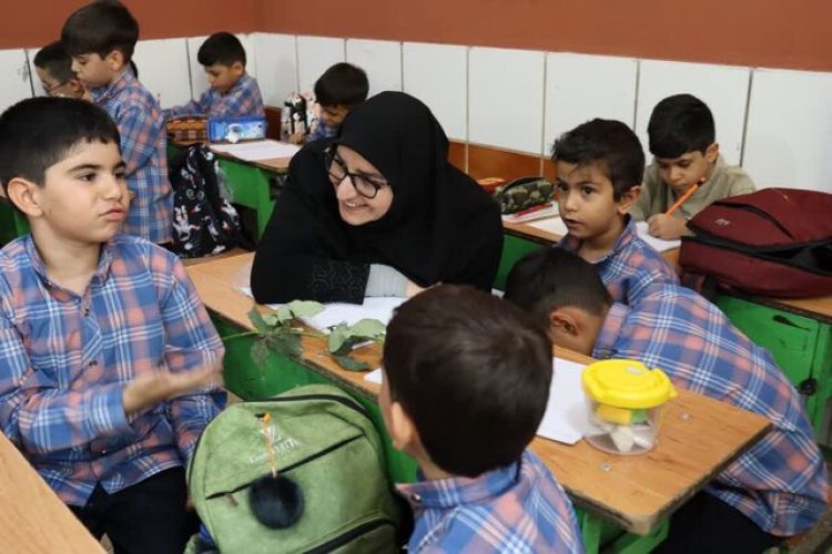 ثبت‌نام 15 هزار دانش‌آموز ایرانی فاقد مدارک هویتی در مدارس