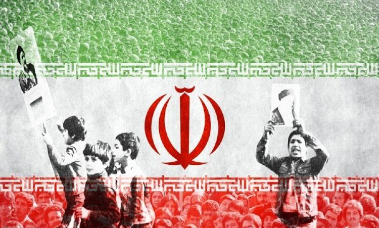 12 بهمن ماه؛ نماز جمعه در حرم امام خمینی و رژه موتورسواران نیروهای مسلح از فرودگاه تا بهشت زهرا