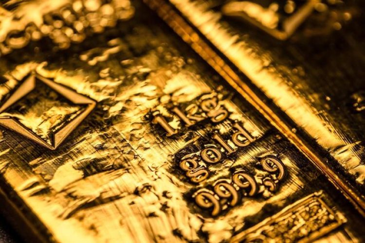 قیمت جهانی طلا به 3215 دلار و 17 سنت رسید