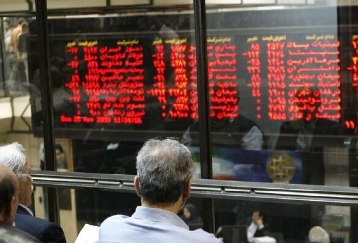 کوچ سرمایه‌ از بورس؛ سایه بی‌اعتمادی بر معاملات بازار سرمایه