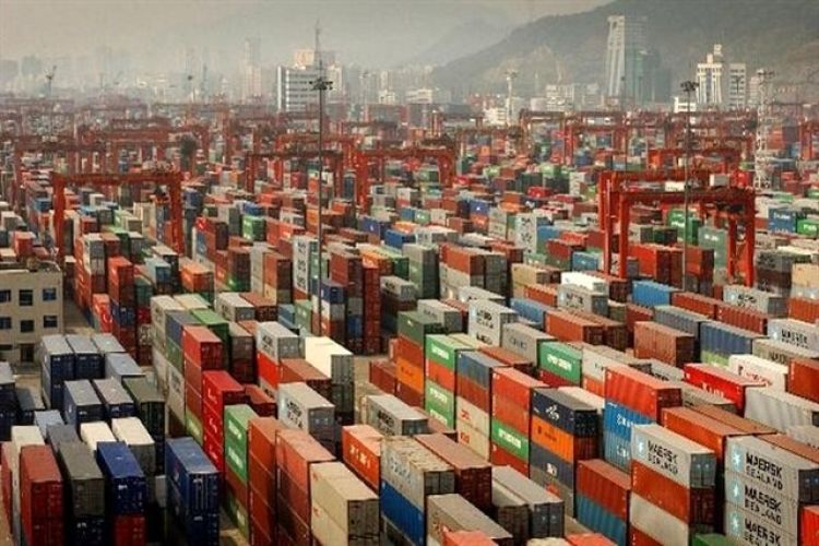 سرعت ترخیص کالاهای اساسی بیشتر شد؛ تجارت بدون اختلال ادامه دارد
