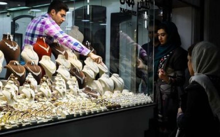 قیمت جدید طلا و سکه امروز 9 بهمن 1404/ سقف قیمتی طلا و سکه باز هم شکسته شد قیمت جدید طلا و سکه امروز 9 بهمن 1404/ سقف قیمتی طلا و سکه باز هم شکسته شد