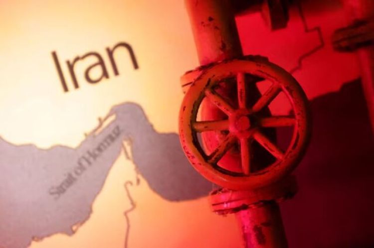 رشد قیمت نفت با گسترش تنشها در خاورمیانه رشد قیمت نفت با گسترش تنشها در خاورمیانه