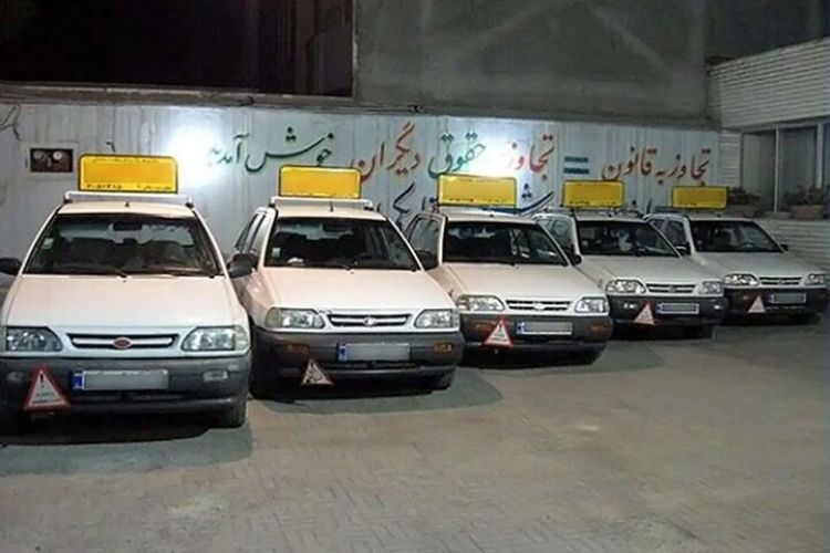 فعلا خبری از برگزاری آزمون رانندگی نیست فعلا خبری از برگزاری آزمون رانندگی نیست