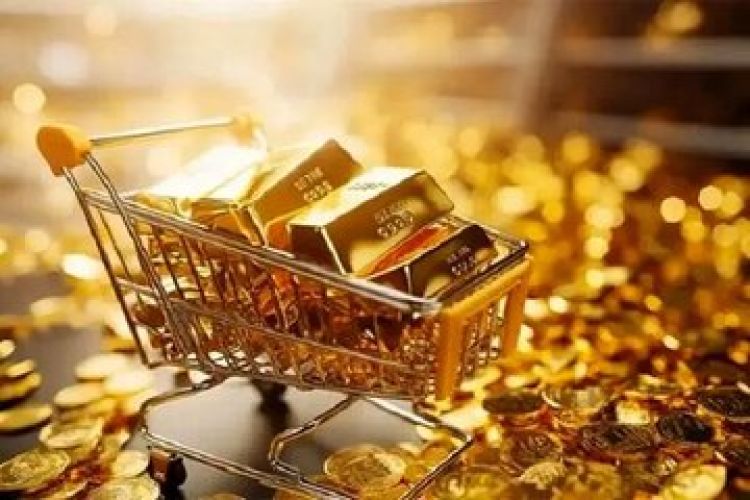 طلا سکته کرد/ قیمت طلا در ابتدای روز دوشنبه 17 فروردین 1405