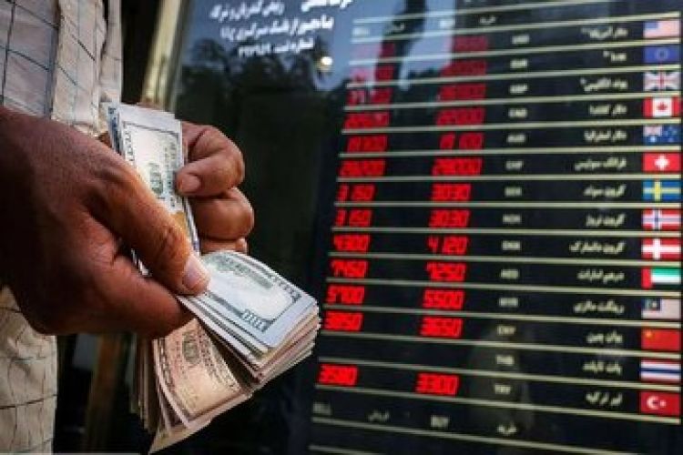 قیمت دلار بازار آزاد در ابتدای روز پنجشنبه 27 فروردین 1405/ کف قیمتی دلار شکست