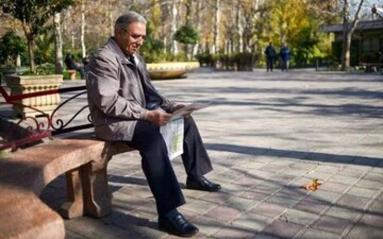 چند شغله‌ها بخوانند؛ پرداخت حق بیمه از چند کارگاه در میزان دریافتی فرد در دوران بیکاری تاثیر دارد؟