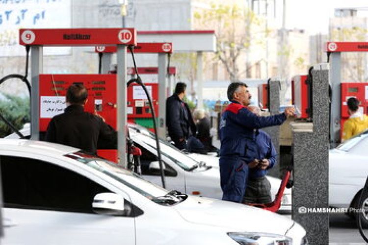 دارندگان خودرو بخوانند؛ کارت سوخت از این تاریخ کنار گذاشته میشود دارندگان خودرو بخوانند؛ کارت سوخت از این تاریخ کنار گذاشته میشود