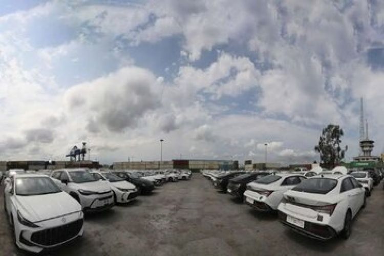 خودرو در مسیر گرانی؛ آخرین قیمتها در بازار امروز 4 مهر خودرو در مسیر گرانی؛ آخرین قیمتها در بازار امروز 4 مهر