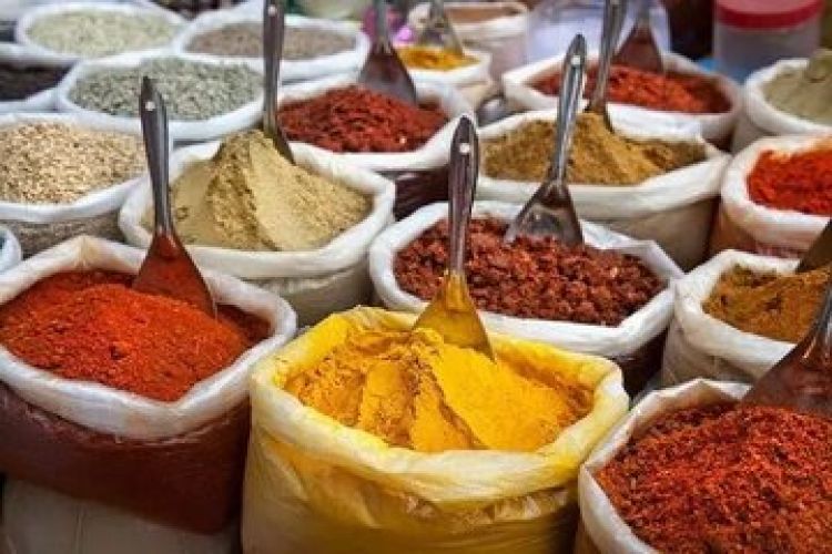 موج جدید گرانی در بازار ادویه؛ زردچوبه 700 هزار تومانی شد موج جدید گرانی در بازار ادویه؛ زردچوبه 700 هزار تومانی شد