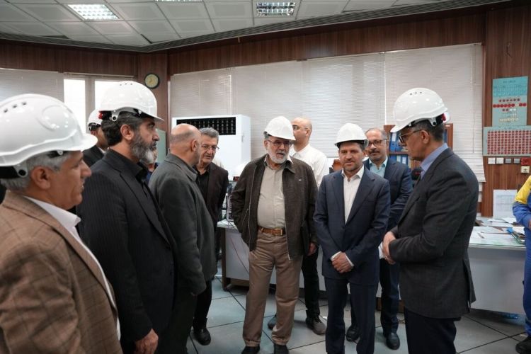 بررسی روند بازسازی پتروشیمی‌های آسیب‌دیده در جنگ تحمیلی سوم
