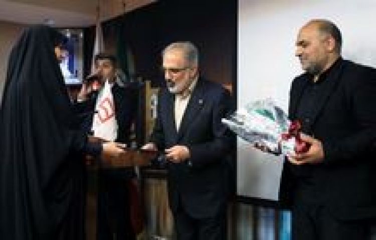 تقدیر مدیرعامل بانک مسکن از تلاش خبرنگاران در عرصه اطلاع رسانی