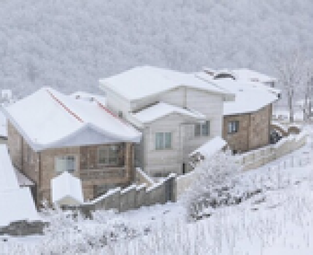 کاهش دما در کشور ادامه دارد/ برف و باران مهمان برخی نقاط ایران