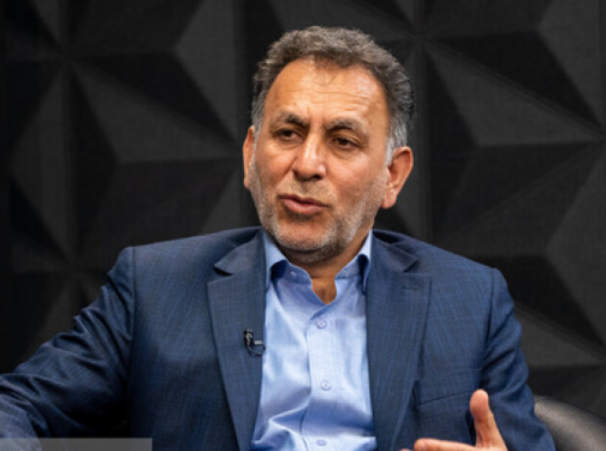 ضرورت اصلاح صنعت خودرو و افزایش خودروهای کم‌مصرف