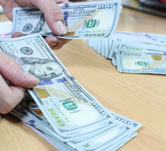 بانک مرکزی به بانک‌ها اجازه فروش ارز داد