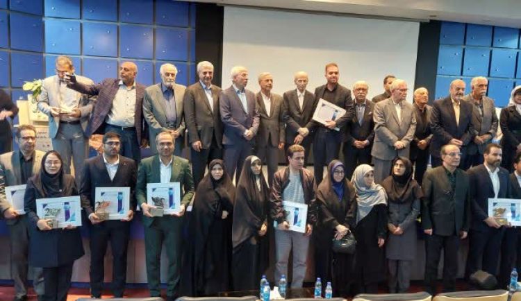 دیپلم افتخار 2025 جشنواره ملی روابط عمومی ایران به آب و نیرو رسید