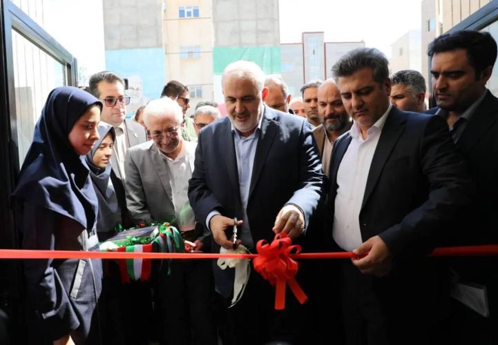 نخستین مدرسه سبز خراسان شمالی با حضور وزیر نیرو افتتاح شد نخستین مدرسه سبز خراسان شمالی با حضور وزیر نیرو افتتاح شد