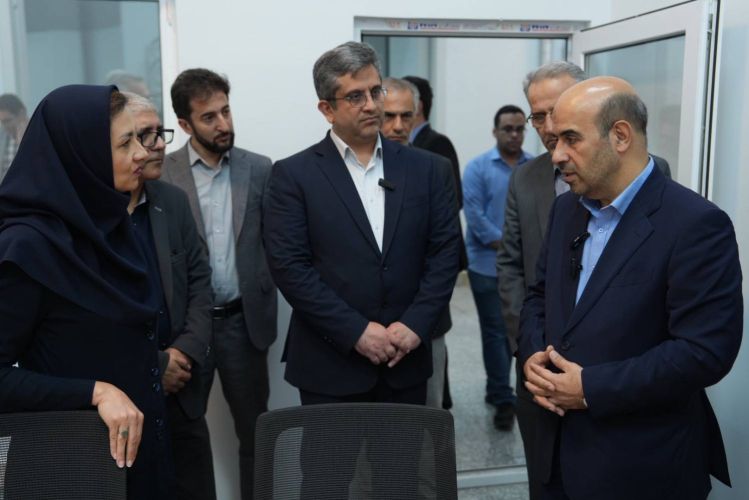 آغاز تست اینورترها تا 300 کیلووات در پژوهشگاه نیرو؛ نخستین آزمایشگاه اینورتر کشور افتتاح شد