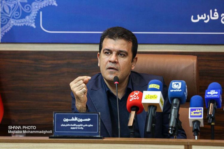 موانع اجرای اتصال کارت سوخت به کارت‌های بانکی باید برطرف شود