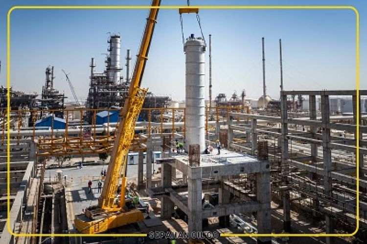دستاورد فنی چشمگیر نفت سپاهان در مسیر تولید روغن فرایند سبز؛ نصب تجهیزات اکستراکتورهای پروژه TDAE در پالایشگاه نفت سپاهان دستاورد فنی چشمگیر نفت سپاهان در مسیر تولید روغن فرایند سبز؛ نصب تجهیزات اکستراکتورهای پروژه TDAE در پالایشگاه نفت سپاهان