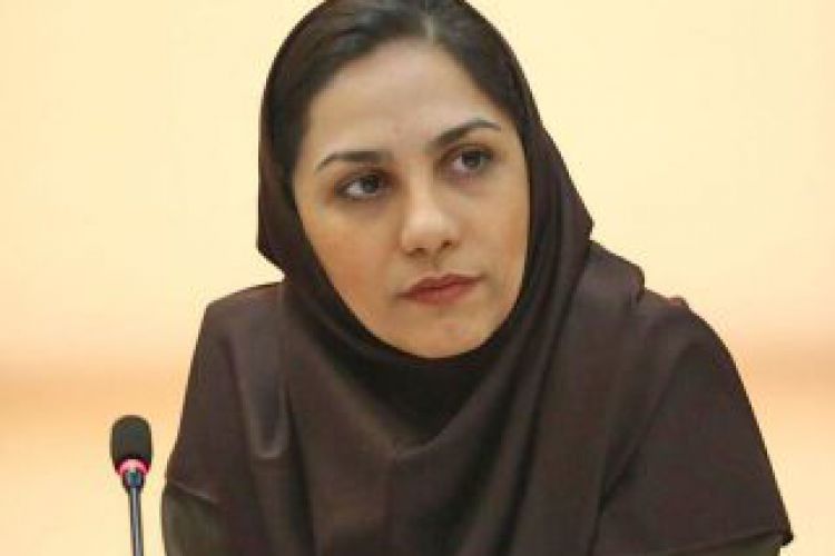 فاطمه فروزان مشاور مدیر عامل و مدیر روابط عمومی بانک کارافرین شد 