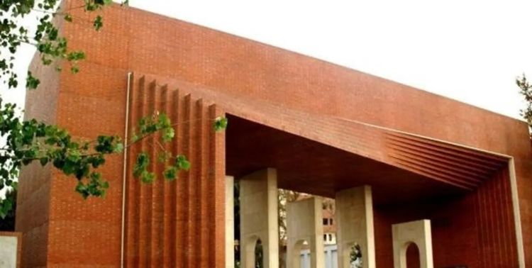 شروع حضوری نیم‌سال دوم دانشگاه صنعتی شریف از 2 اسفند