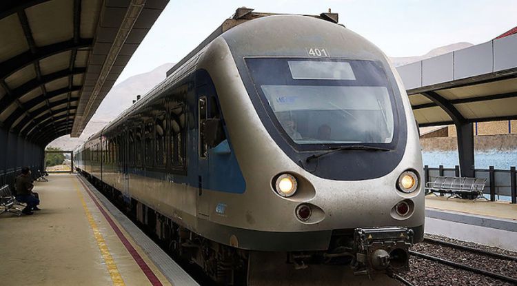رشد 50 درصدی تعداد مسافران ریلی و کاهش 20 درصدی تاخیر قطارها