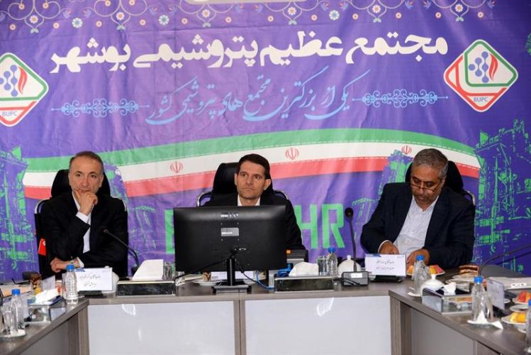اجرای طرح های پتروشیمی نیازمند بازنگری در مدل توسعه یکپارچه است