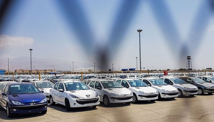 خودرو جای طلا و دلار را گرفت؟ نگاه کارشناس به بازار خودرو