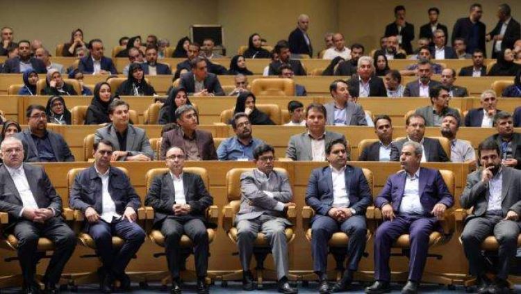 حضور مدیرعامل پست‌بانک ایران در جشن ملی ایران دیجیتال با تأکید بر حمایت از توسعه علمی و فناورانه دانش‌آموزان