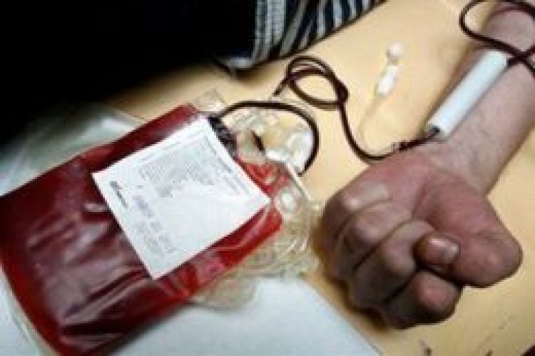 کاهش اهدای خون تهرانی‌ها/ استفاده از ذخایر خونی جهت تامین نیاز روزانه