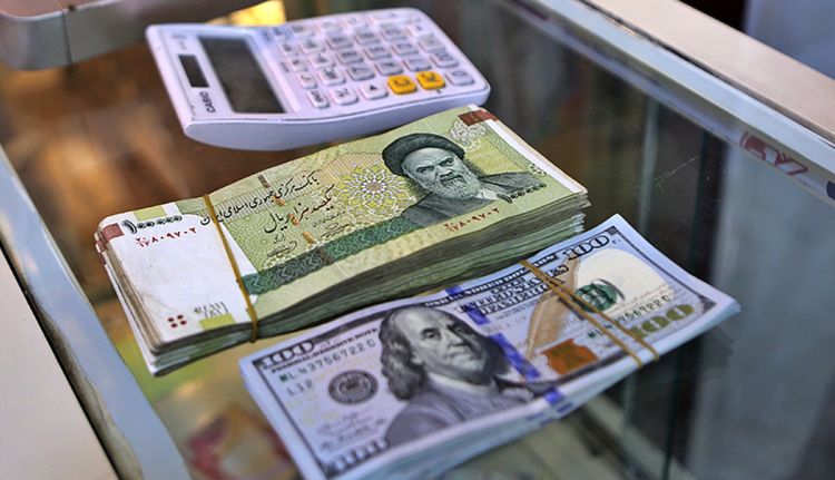 قیمت دلار و یورو در مرکز مبادله ایران؛ یکشنبه 16 مهر
